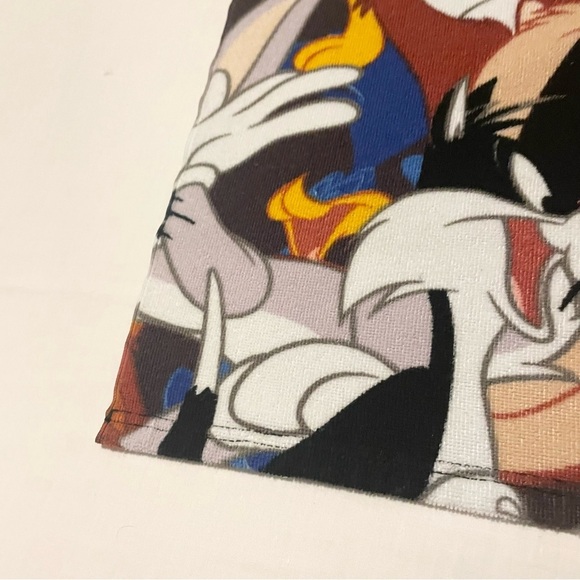 Looney Tunes Character Towel Bugs Bunny Sylvester Tasmanian Devil Tweety - Picture 8 of 16